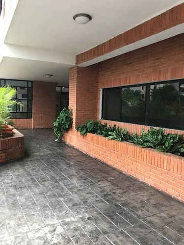 Imagen 12 de 12 de Apartamento En Res. Puerta Al Sol, Maa-658
