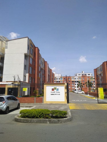 El En Barrio El Caney Se Vende Apartamento