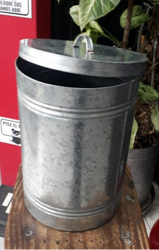 Imagen 3 de 3 de Cesto / Tacho De 9 Lt -