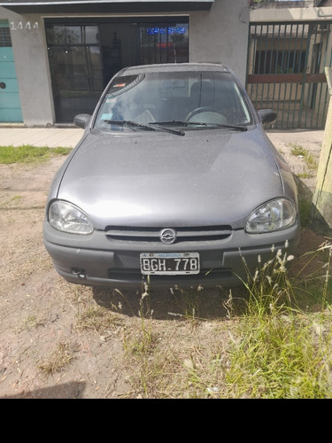 Chevrolet Corsa 1.6 Gl