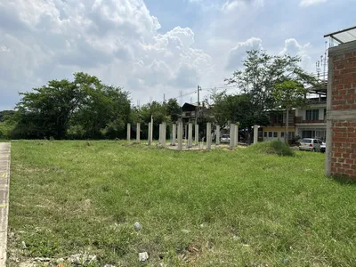 Lote y casalote en venta