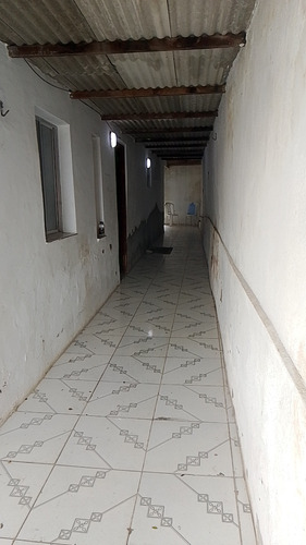 Casa À Venda Em Madre De Deus, Com Ótima Localização No Cent