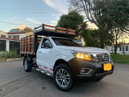Nissan Frontier 2.5l Automática Gasolina