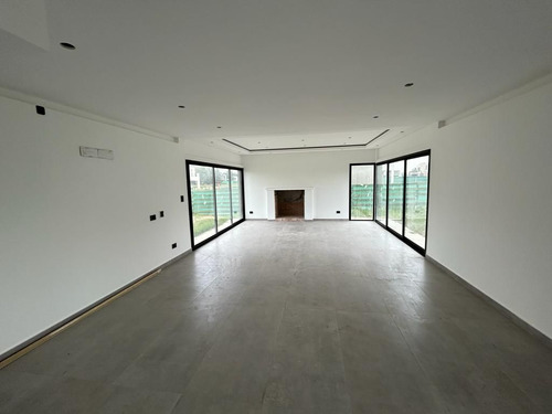 Casa Venta 5 Ambientes A Estrenar Principado Canning