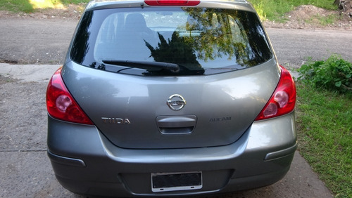 Nissan Tiida 1.8 Visia 5 p