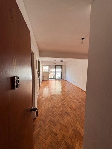 Monoambiente Sobre Peatonal Córdoba
