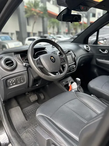 Renault Captur 2.0 Intens Bose