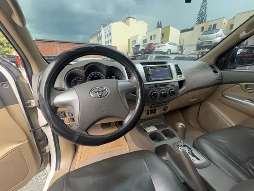 Toyota Fortuner 2.7l 4x2