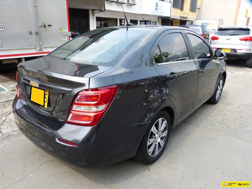 Chevrolet Sonic Lt At 1600cc