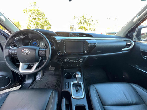 Imagen 6 de 12 de Toyota Hilux Hilux