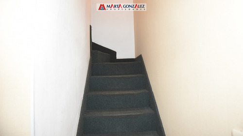 Venta. Triplex. Barrio Guemes