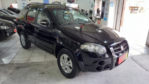Imagem 3 de 10 de Fiat Palio Weekend Adventure Locker