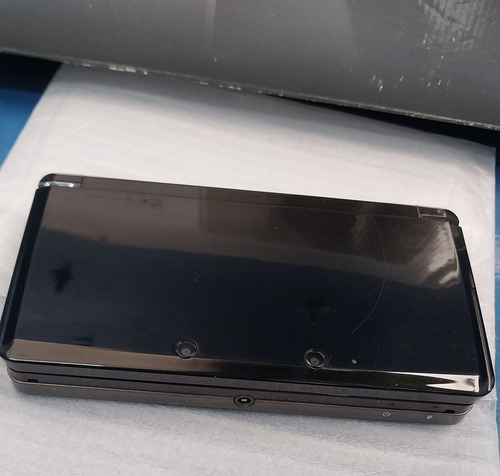 Nintendo 3ds En Caja 64g Liberada Negro (Usado)