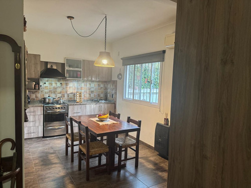 Venta Casa 2 Amb. Parque, Pileta, Quincho,p.leloir Ituzaingo
