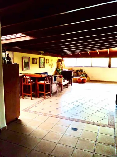 Apartamento Urb. Miranda Pb