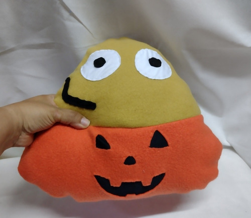 Muñeco No Peluche Almohadón Infantil Pou Calabaza Halloween