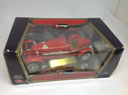 Miniatura Burago 1/18 1931 Alfa Romeo 8c 2300 Monza - Italy