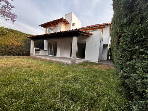 Renta Casa En Querétaro En Lomas Del Campanario Ii