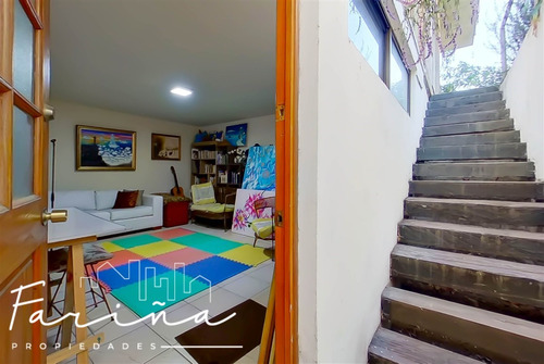 Cómoda Casa En Venta De 3d Y 3b, En Lo Barnechea
