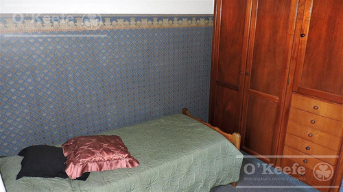 Imagen 14 de 30 de En Berazategui Hermoso Chalet De 8 Ambientes Con Parque Y Pileta En Venta Sobre Terreno De 1940m2.
