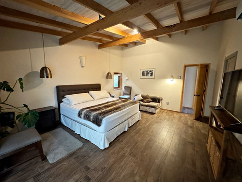 Casa Amoblada En Arriendo De 2 Dorm. En El Arrayan