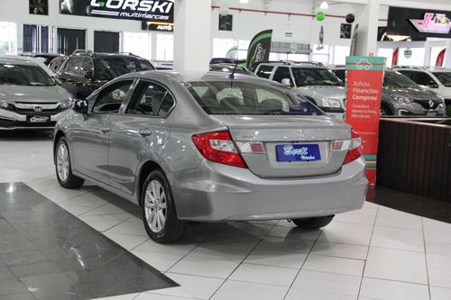 Imagem 6 de 15 de Honda Civic 1.8 Lxs 16v Flex 4p Automático