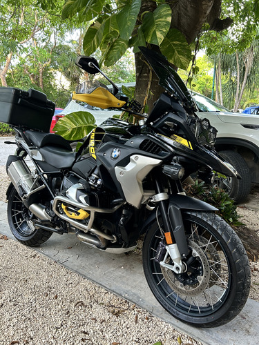 Vendo Esta Hermosa Bmw 1250cc Modelo 2021 40 Aniversario
