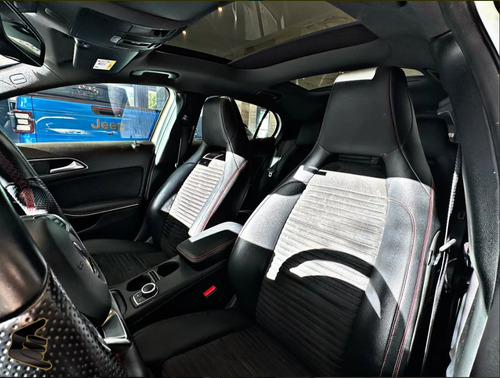 Mercedes-Benz Clase GLA 1.6 Gla250 Amg-line 211cv