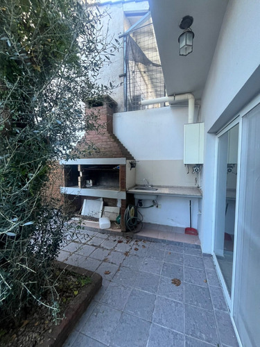 Casa 5 Ambientes En Alquiler