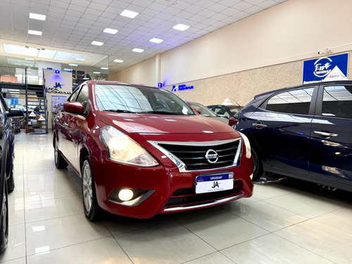 Nissan Versa 1.6 Advance Mt