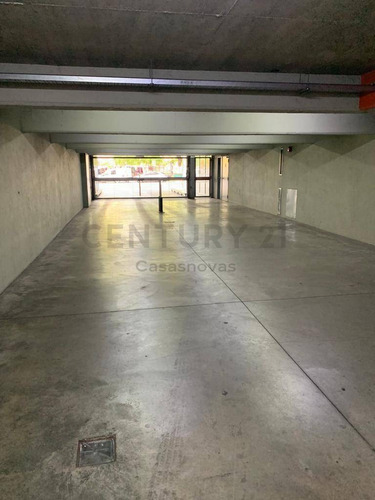 Imagen 6 de 10 de Venta Cochera Sobre Av Corrientes Chacarita