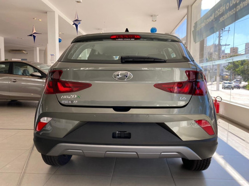 Imagem 3 de 15 de Hyundai Hb20x Evolution 1.6 At Verde Amazon