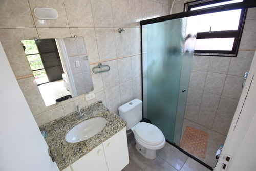 Imagem 16 de 29 de Casa Com Piscina Próximo A Praia À Venda Em Peruíbe.