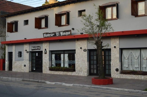 Venta, Gesell , Prestigiosa Hosteria , A Mts Del Centro Y Del Mar , Renta Segura