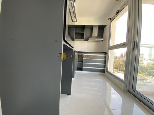 Muy Buen Depto Con Los Mejores Servicios En Playa Brava!!- Ref: 4752