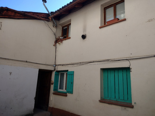 Propiedad Céntrica Con Antiguo Edificio De Renta, Lote Apto Para Nuevo Edificio De Departamentos, Servicios Conectados De Agua, Luz Y Gas.