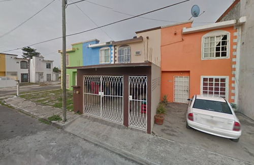 Casa En Remate Bancario En Laguna Real, Veracruz. (65% Debajo De Su Valor Comercial, Solo Recursos Propios, Unica Oportunidad) -ijmo2