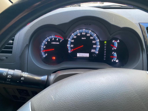 Toyota Fortunner 4x4