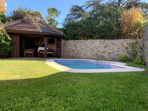 Imagen 1 de 19 de Alquiler Casa Carrasco Sur 5 Dorm Barbacoa Parrillero Piscina 2 Garages