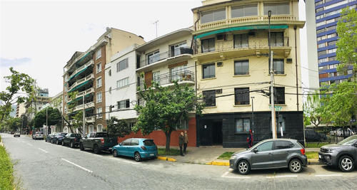 270 M2! Amplia Oficina Duplex En Arriendo En Providencia