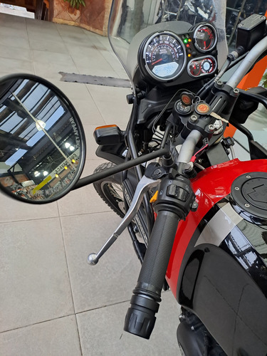 Royal Enfield Himalayan 411 Modelo 2021