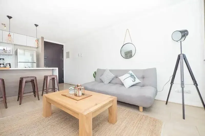 Imagen 3 de 13 de Arriendo Departamento 2hab 2ba Las Condes