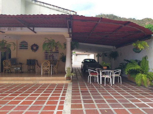 Imagen 6 de 30 de Casa En Callejon Planta Vieja En Maracay