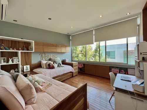 Casa De Lujo En Venta En Jardín Real Zapopan