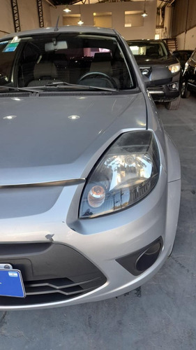 Imagen 6 de 12 de Ford Ka 1.6 Fly Viral 95cv Les Automotores