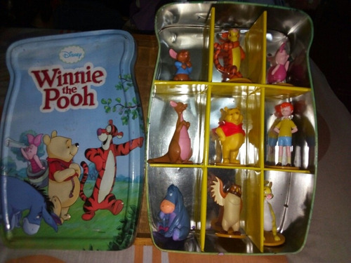 Colección De Muñecos Winnie The Pooh 2011 En Caja Metálica