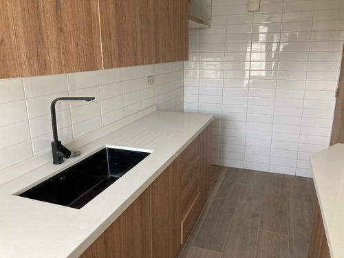 Imagen 5 de 10 de Departamento Remodelado Con Increible Vista!