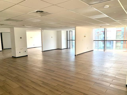 Polanco, Rento 3,800m2 Completamente Acondicionados, Privados, Salas De Juntas, Amplias Áreas Abiertas De Trabajo, 42 Estacionamientos. Excelente Ubicación