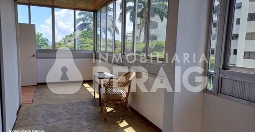 Venta Apartamento Ph En El Pedregal, De La Castellana