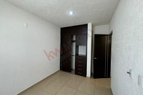 Venta De Departamento En Colinas Del Santuario Corregidora